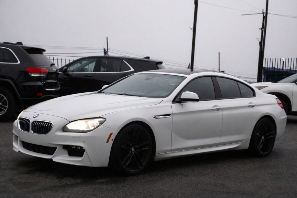 2015 BMW 6 Series Image 17