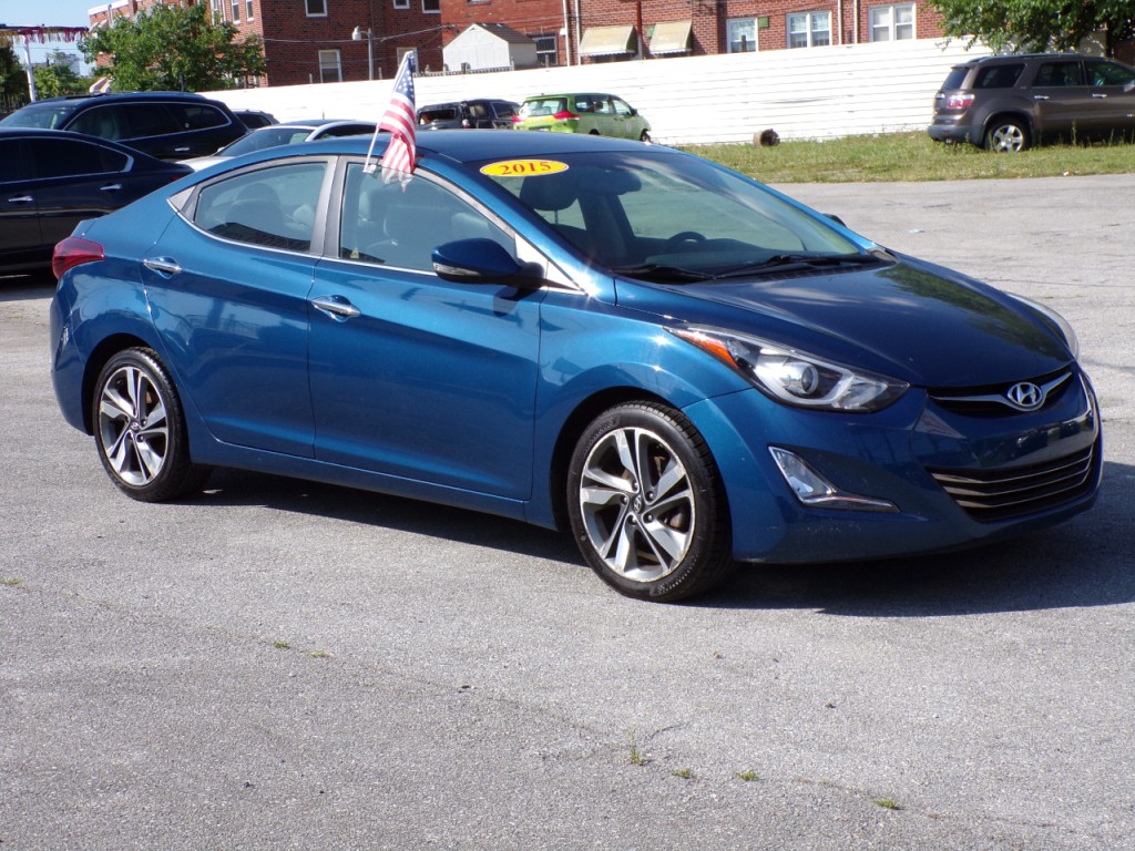 2017 Hyundai Elantra Image 3