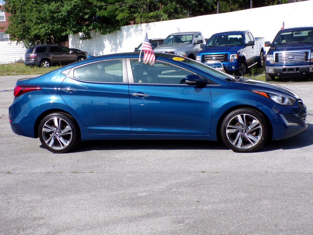 2017 Hyundai Elantra Image 6