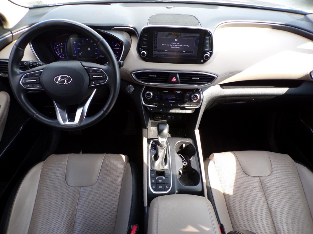 2014 Hyundai Santa Fe Image 8