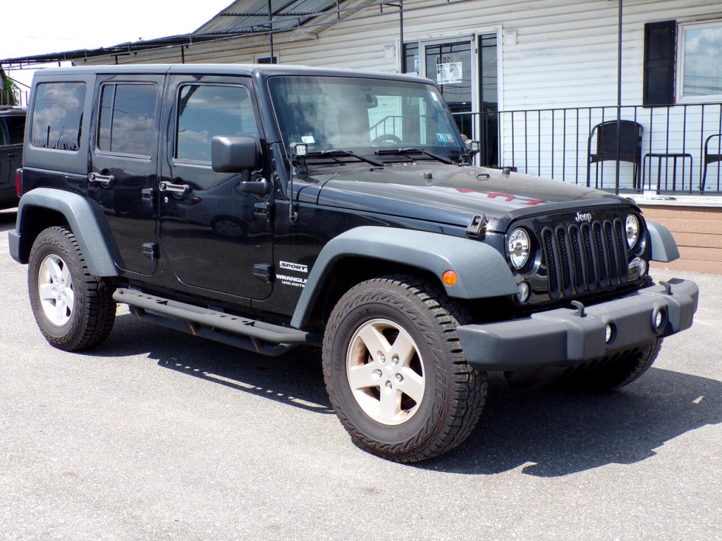 2014 Jeep Wrangler Image 16