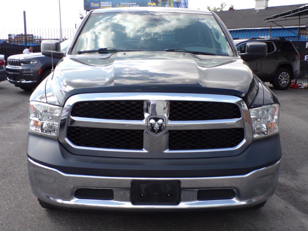 2015 RAM 1500 Image 5