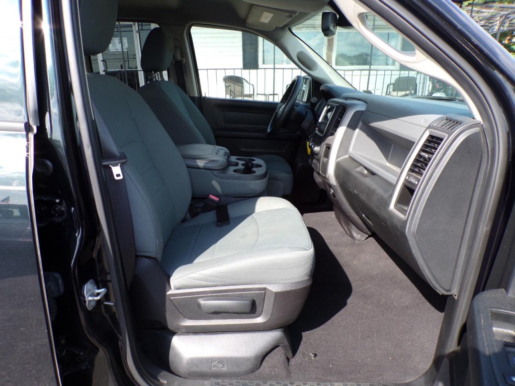 2015 RAM 1500 Image 11