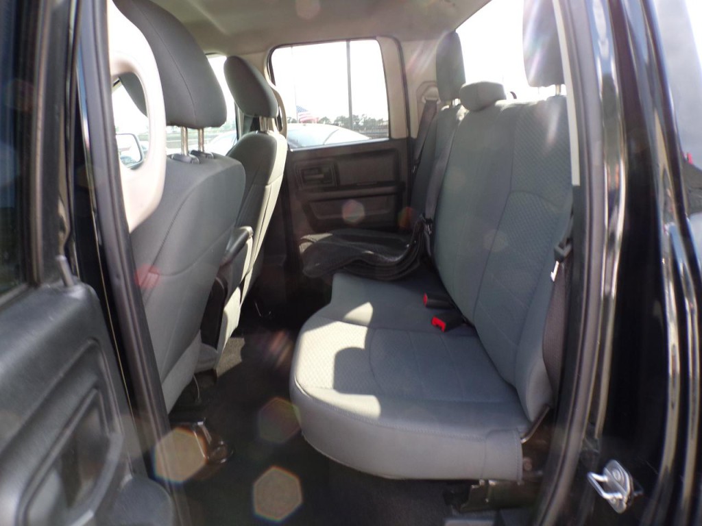 2015 RAM 1500 Image 12