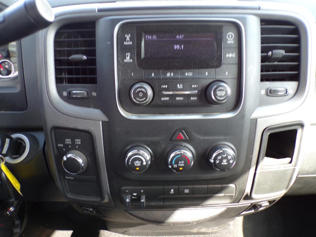 2015 RAM 1500 Image 14