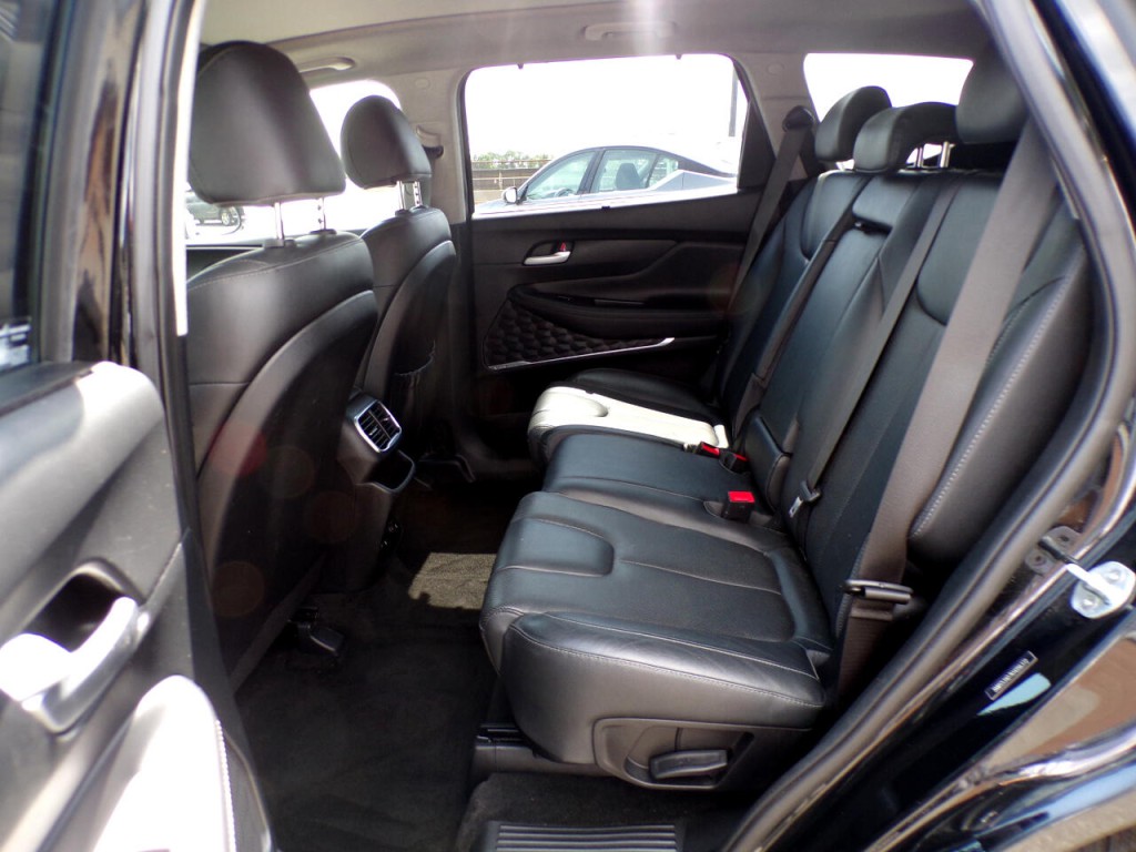 2019 Hyundai Santa Fe Image 11