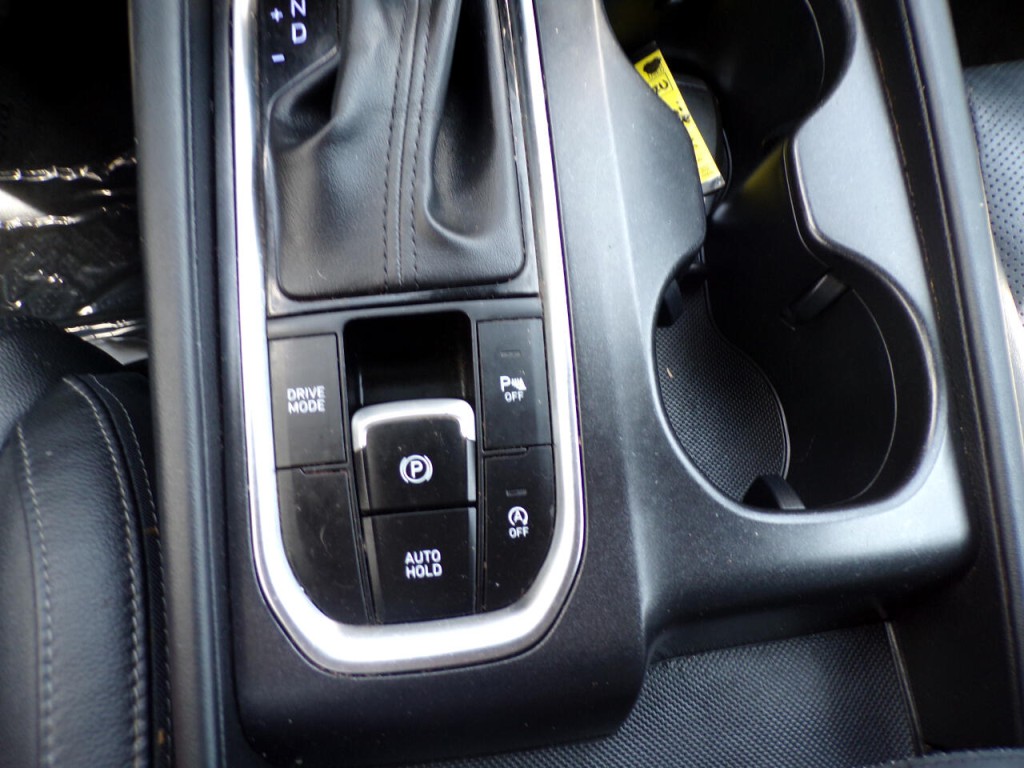 2019 Hyundai Santa Fe Image 15