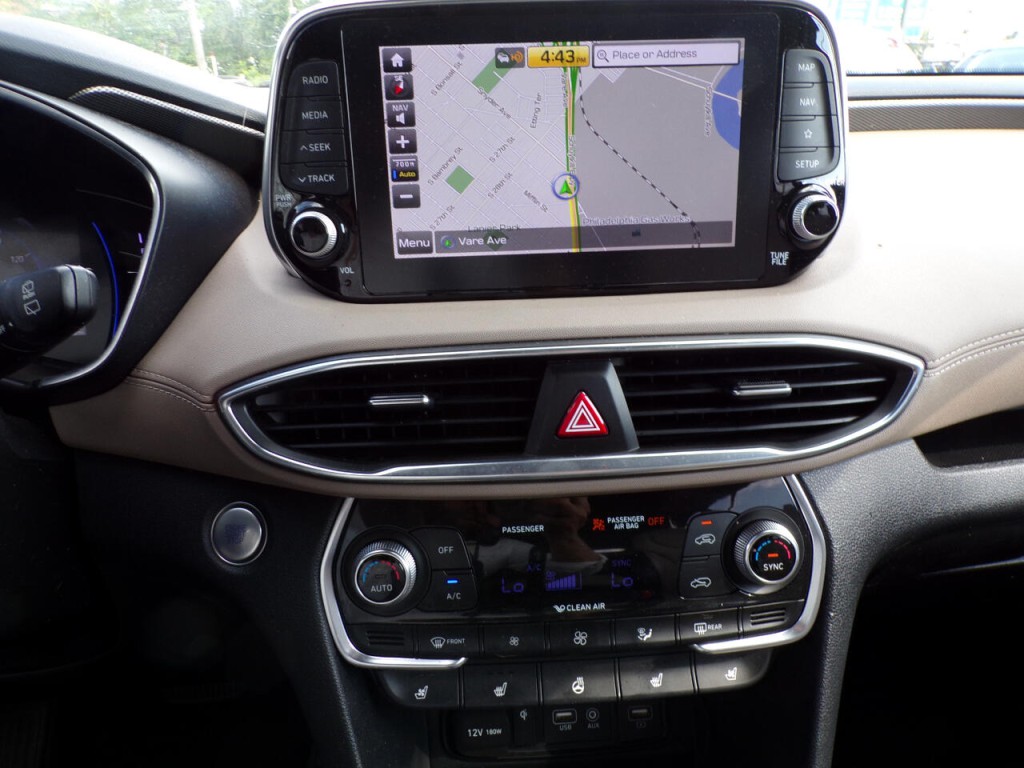 2019 Hyundai Santa Fe Image 13