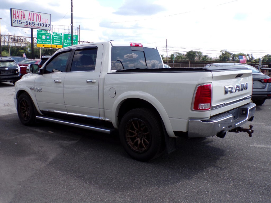 2017 RAM 1500 Image 4