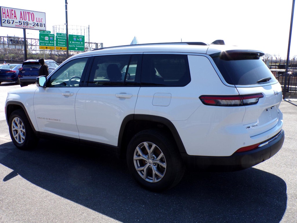 2023 Jeep Grand Cherokee Image 4