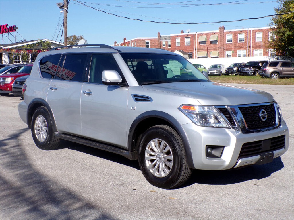2017 Nissan Armada Image 2