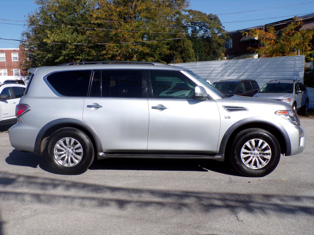 2017 Nissan Armada Image 3