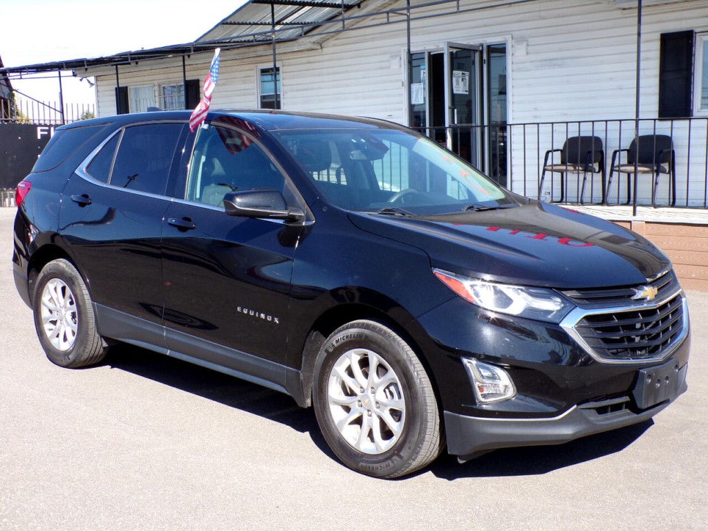 2020 Chevrolet Equinox Image 2