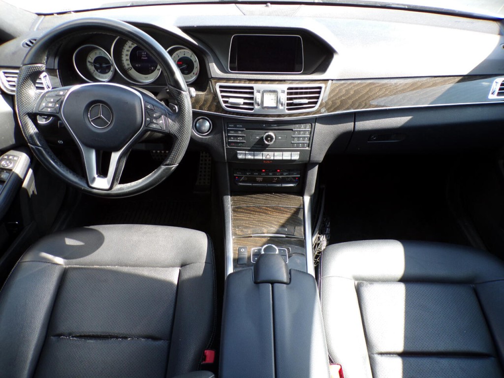 2016 Mercedes-Benz E-Class Image 7