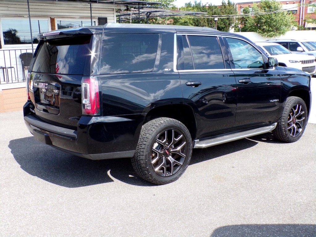 2016 GMC Yukon Image 3