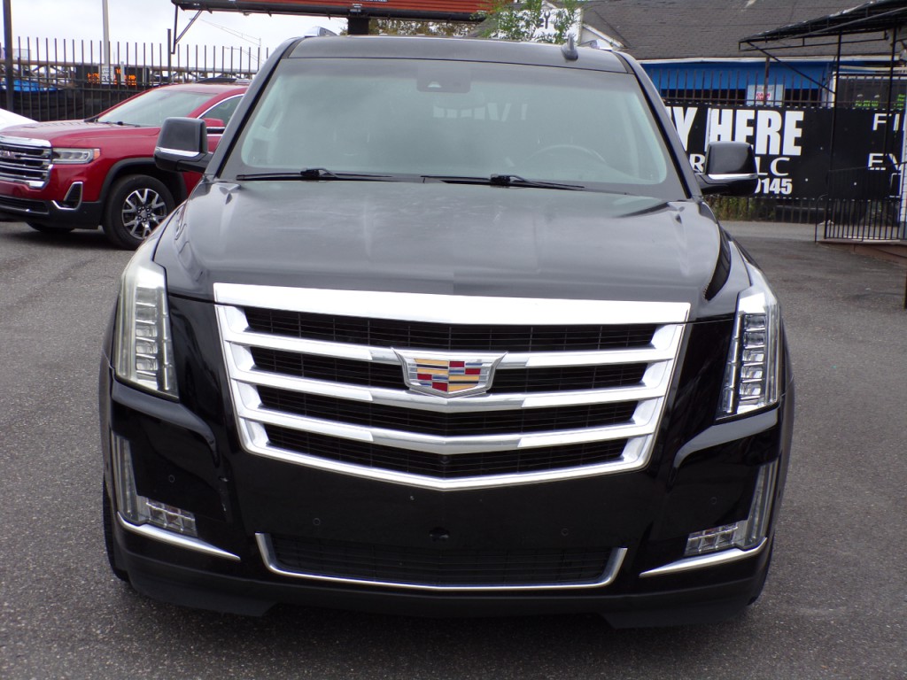 2017 Cadillac Escalade Image 5