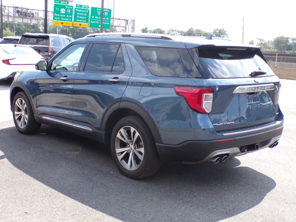 2020 Ford Explorer Image 4