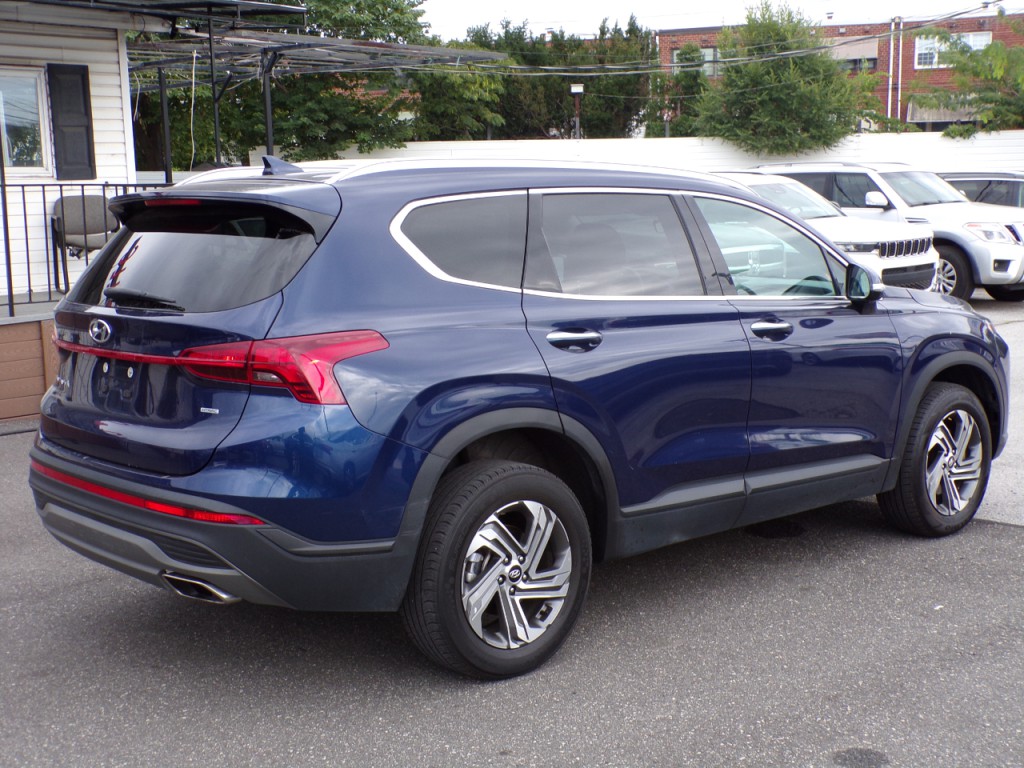 2023 Hyundai Santa Fe Image 3