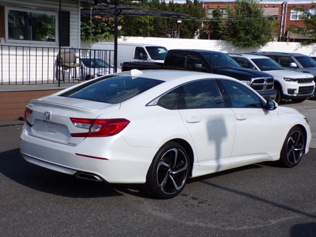 2019 Honda Accord Image 3