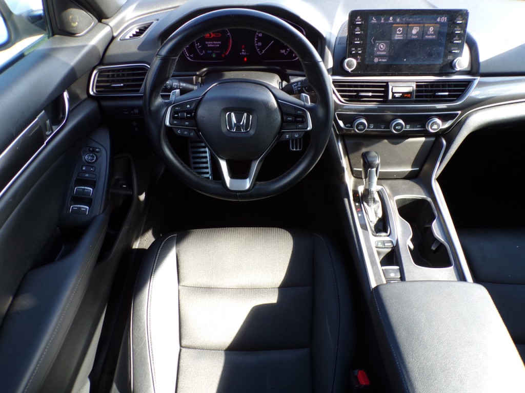 2019 Honda Accord Image 8