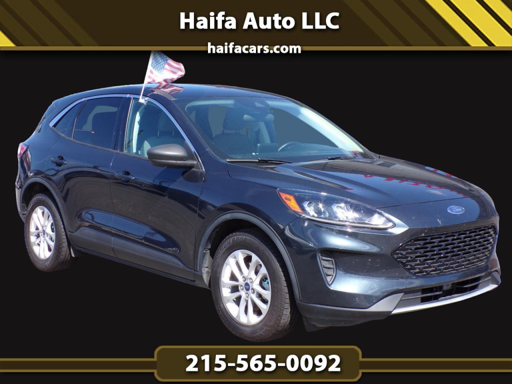 2022 Ford Escape Image 1