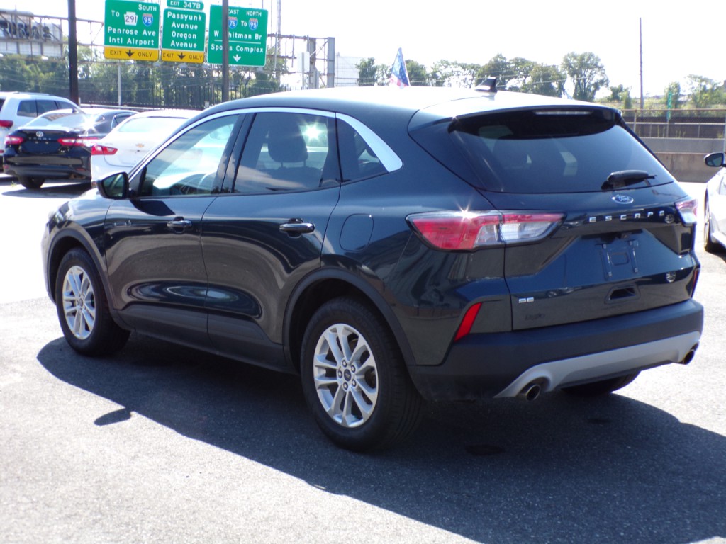 2022 Ford Escape Image 4