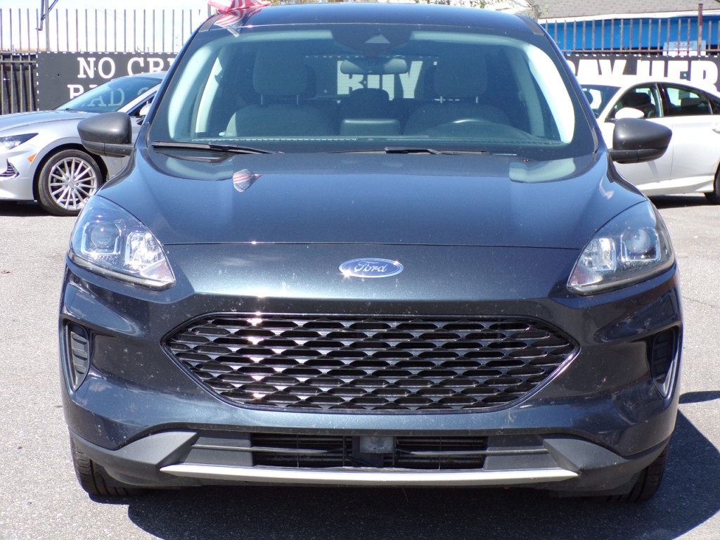 2022 Ford Escape Image 5