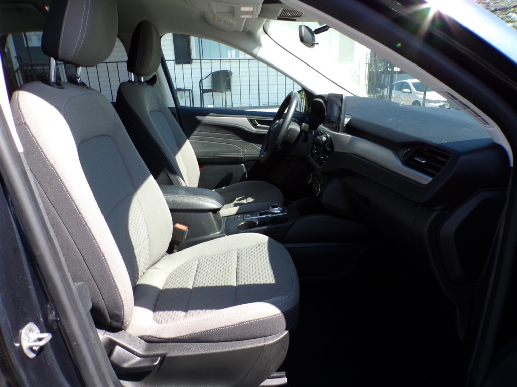 2022 Ford Escape Image 10