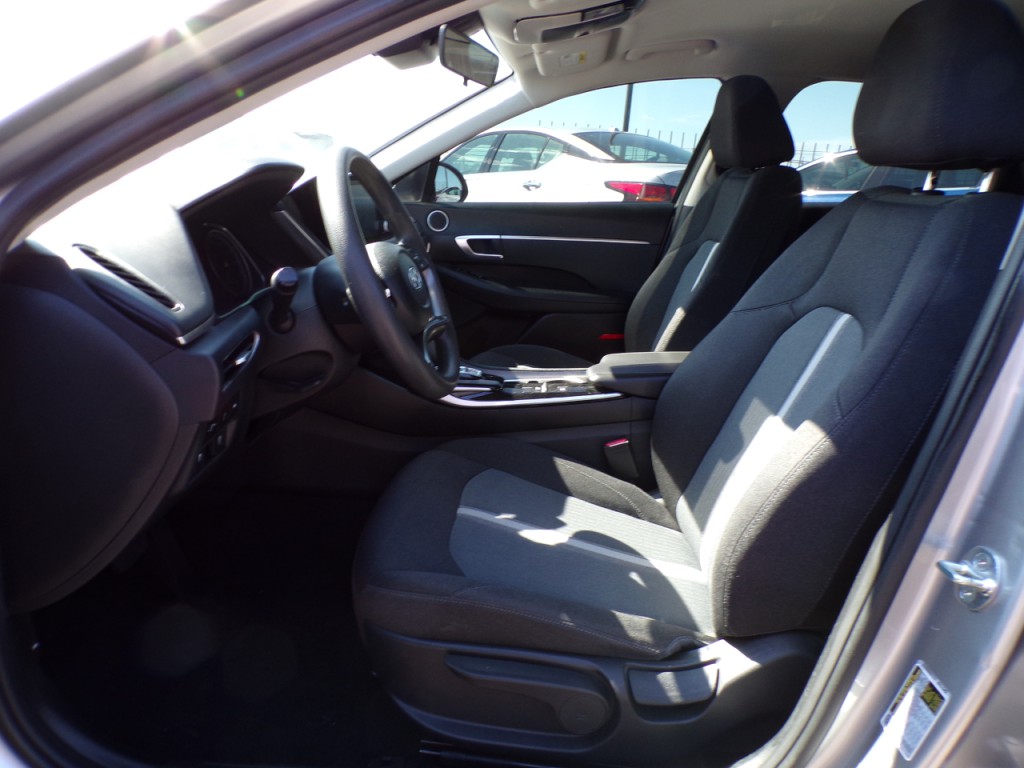 2022 Hyundai Sonata Image 9