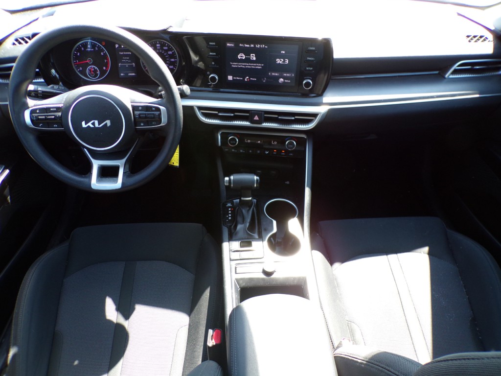 2022 Kia K5 Image 7