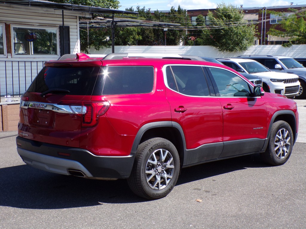 2023 GMC Acadia Image 3
