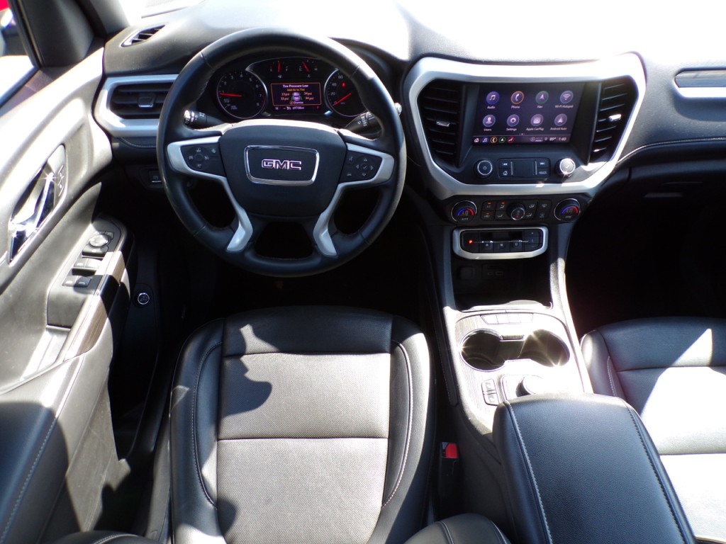 2023 GMC Acadia Image 9
