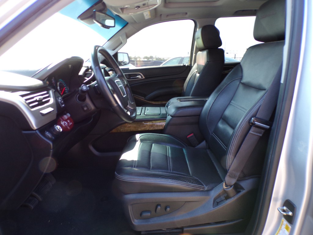 2017 GMC Yukon Image 8