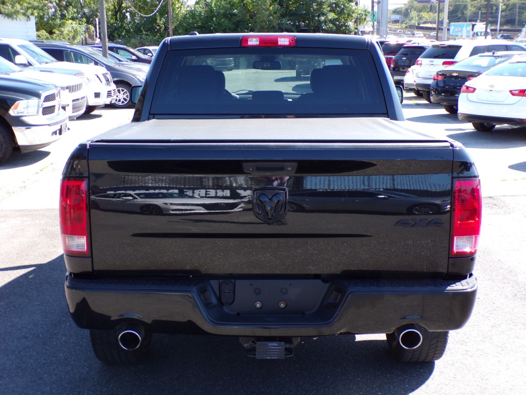 2015 RAM 1500 Image 6