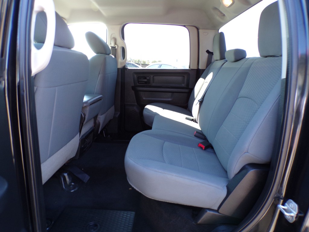 2015 RAM 1500 Image 11