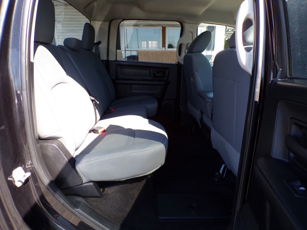 2015 RAM 1500 Image 12