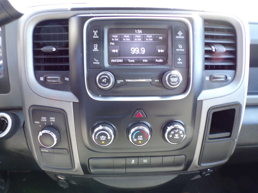 2015 RAM 1500 Image 13