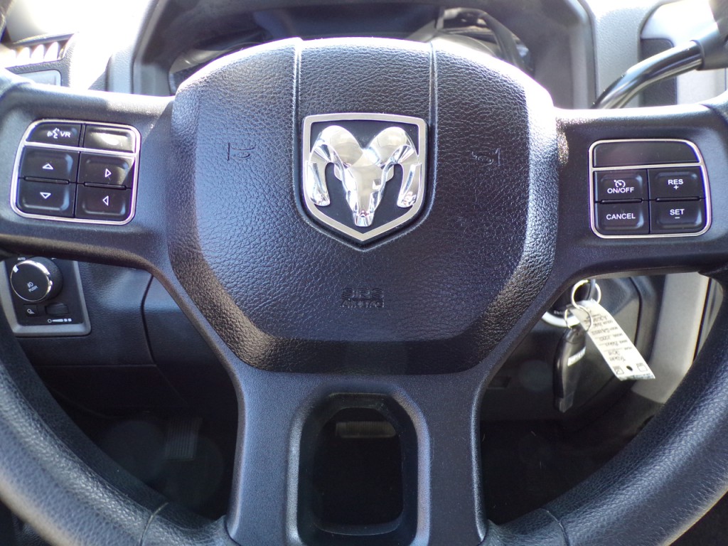2015 RAM 1500 Image 17
