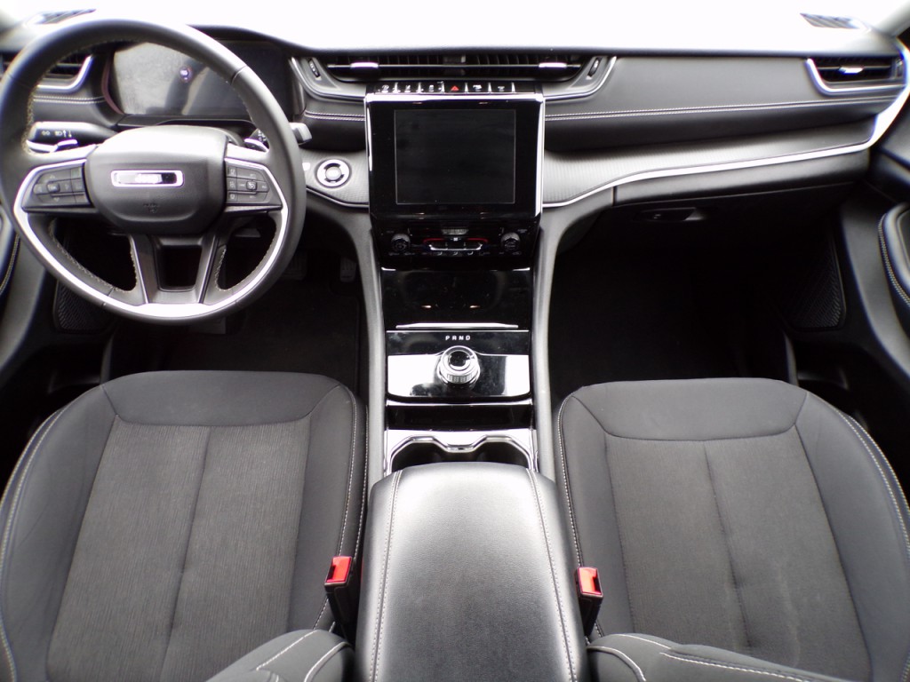 2023 Jeep Grand Cherokee Image 8