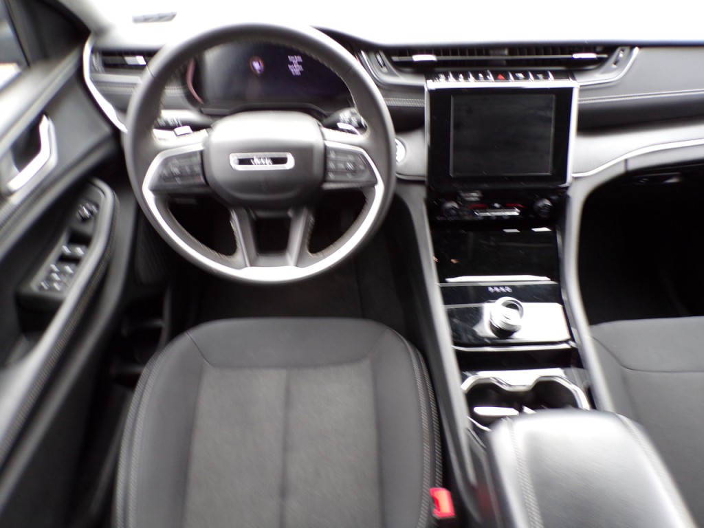 2023 Jeep Grand Cherokee Image 9