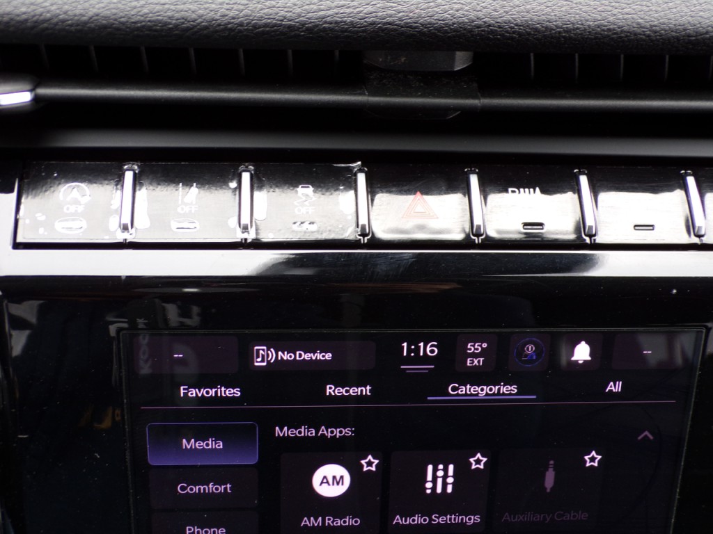 2023 Jeep Grand Cherokee Image 17