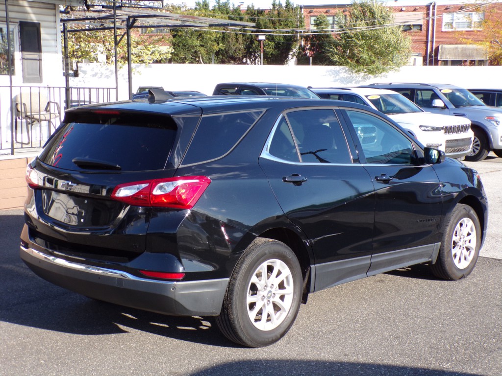 2021 Chevrolet Equinox Image 2