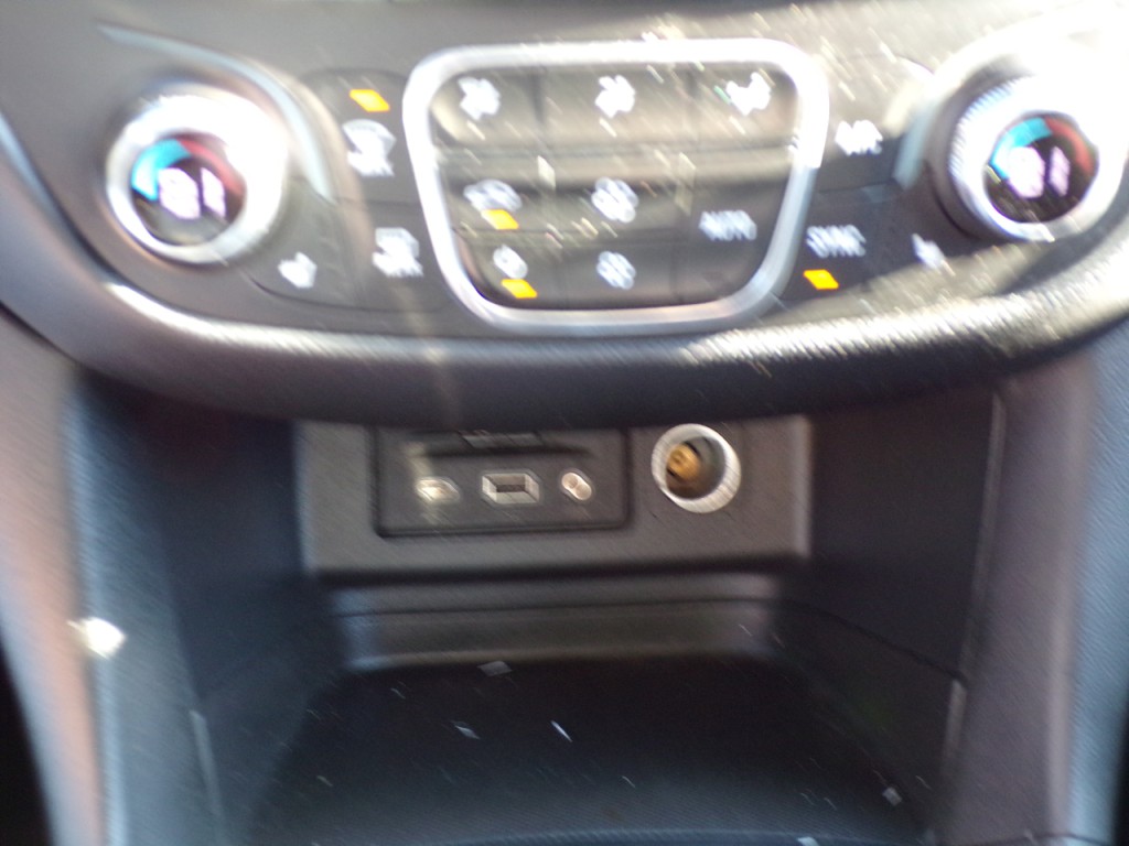 2021 Chevrolet Equinox Image 15