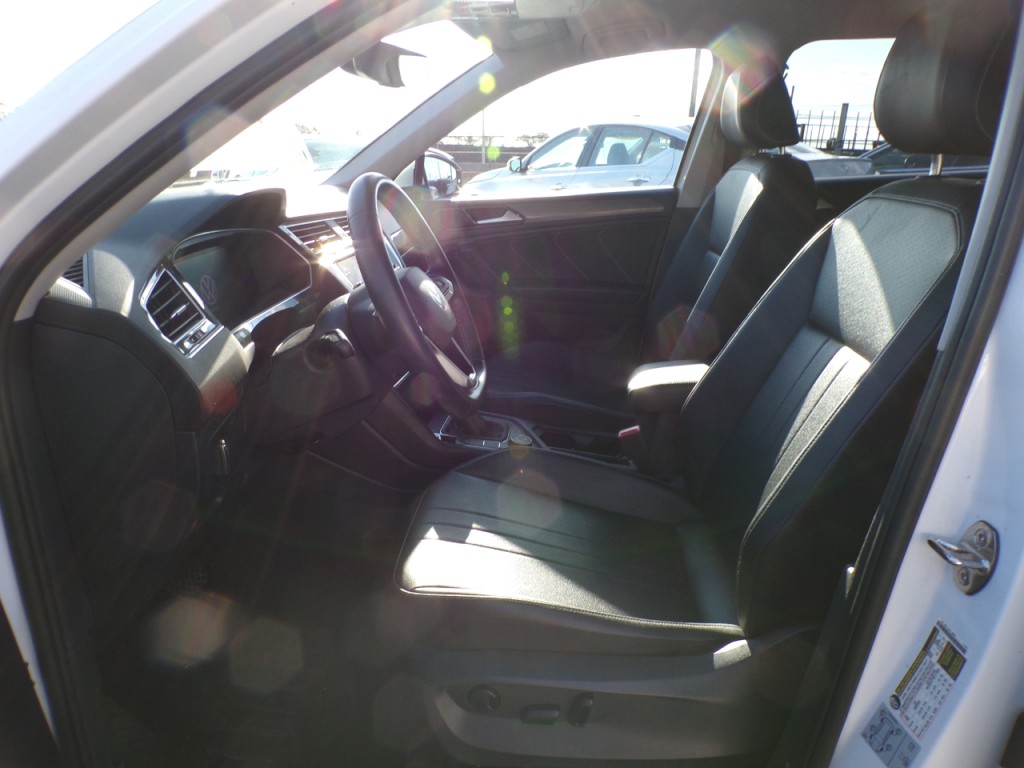 2022 Volkswagen Tiguan Image 10
