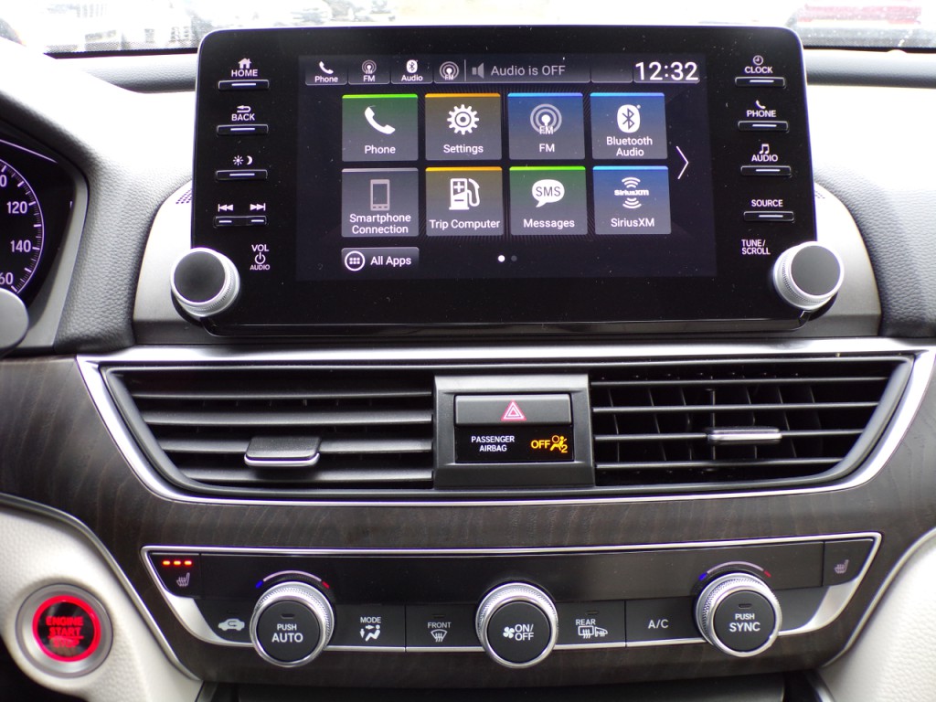 2019 Honda Accord Image 13