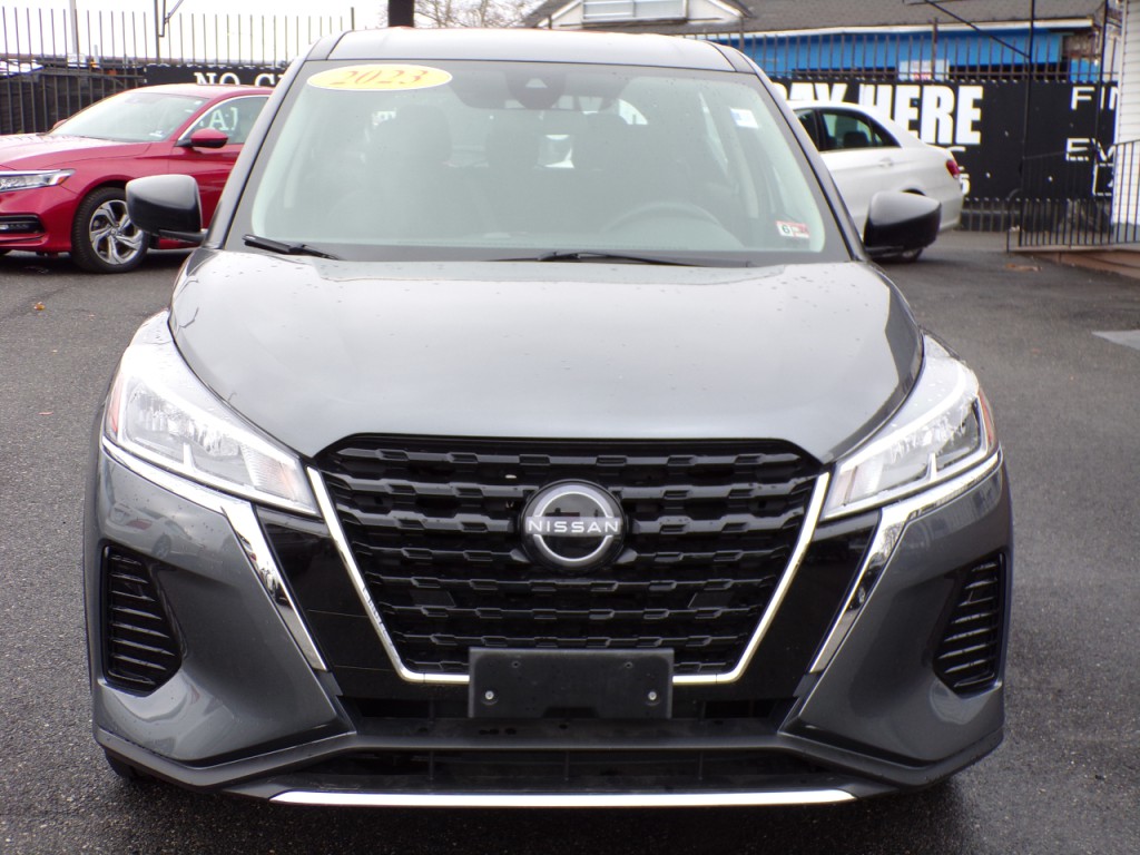 2023 Nissan Kicks Image 4