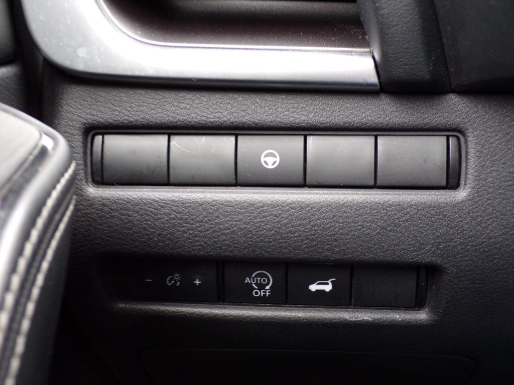 2023 Nissan Rogue Image 15