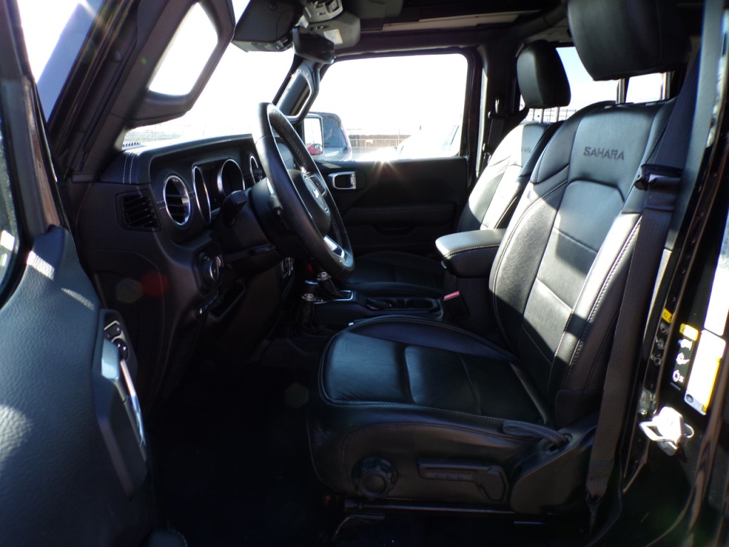 2023 Jeep Wrangler Image 9