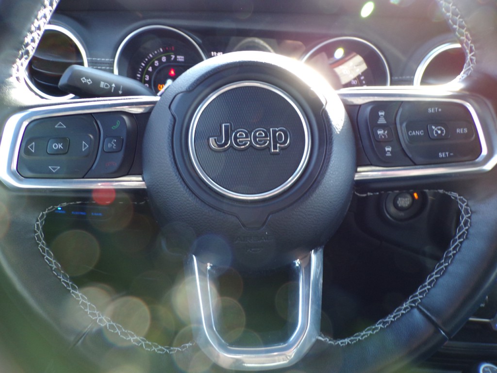 2023 Jeep Wrangler Image 19