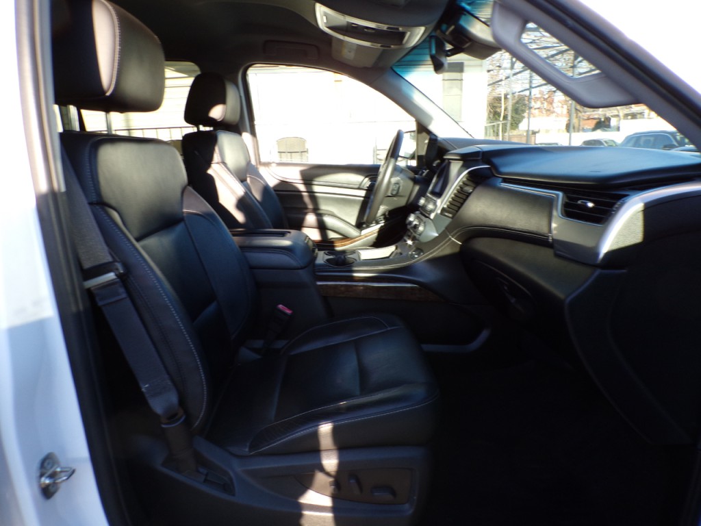 2015 Chevrolet Tahoe Image 11
